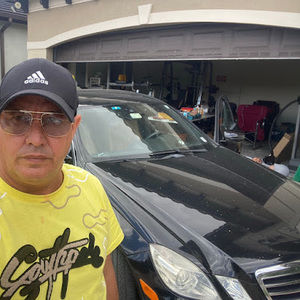 Meet your Posher, Lazaro